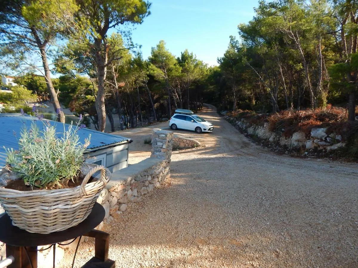 Mobile House On Drage Beach Pakoštane 公寓
